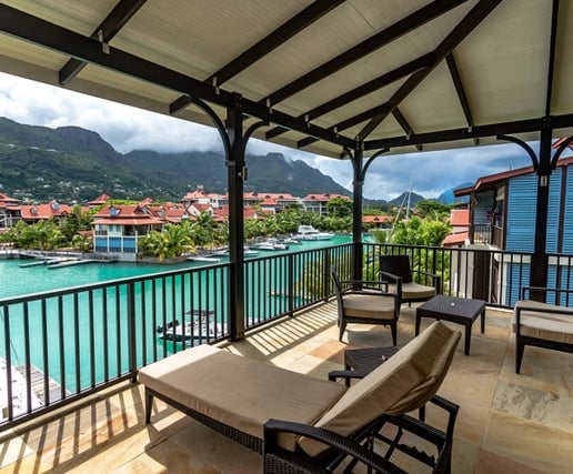 SESZELE! RAJSKI DWUPOZIOMOWY APARTAMENT NA SPRZEDAŻ W EDEN ISLAND – 950 000 €!