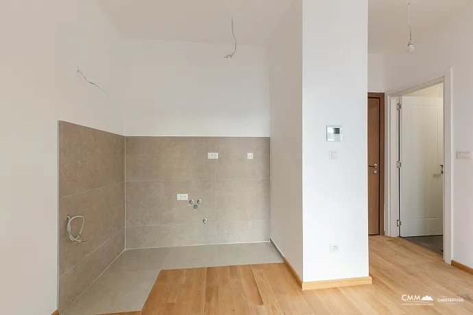 Nowe studio z tarasem blisko morza w Bečići