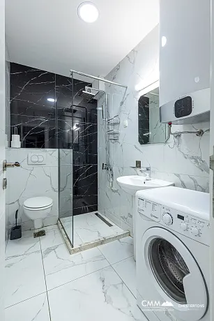 Apartament 2-sypialniowy w Rafailovići – idealny do życia i wynajmu